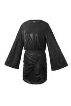 Feestelijke glinsterende wikkeljurk